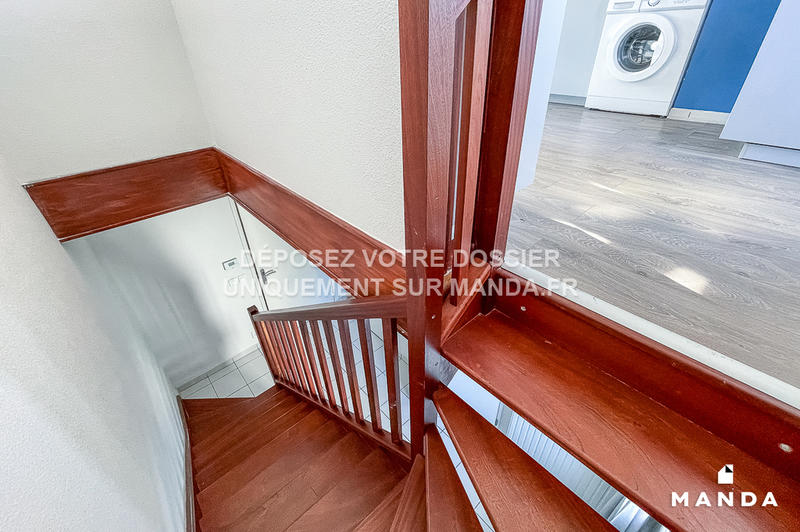 Studio - 30 m² - 1 pièce