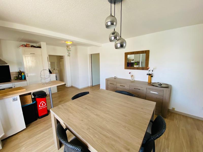 Appartement - 104 m² - 4 pièces