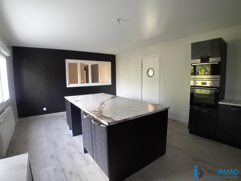 Maison - 185 m² - 6 pièces