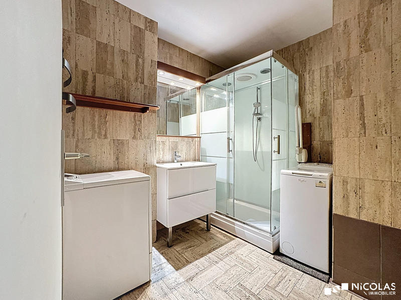 Appartement - 75 m² - 3 pièces