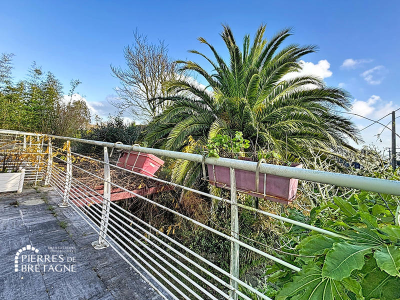 Maison - 154 m² - 9 pièces