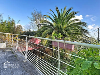 Maison - 154 m² - 9 pièces