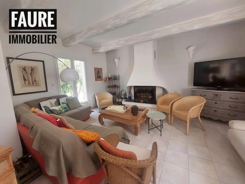 Villa - 152 m² - 8 pièces