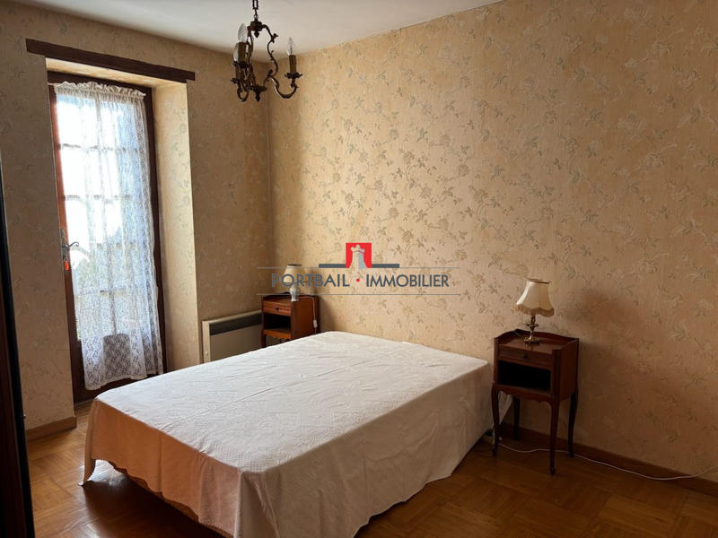 Maison - 137 m² - 6 pièces