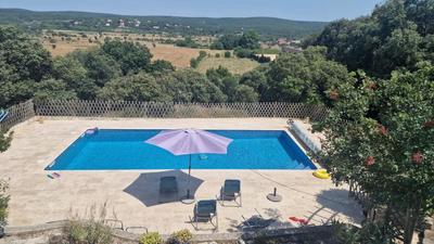 Maison - 252 m² - 8 pièces