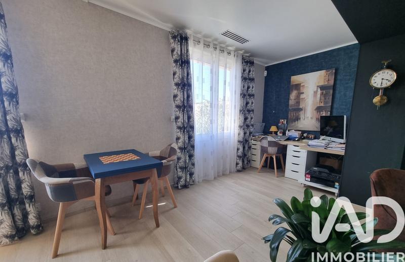 Maison - 183 m² - 6 pièces