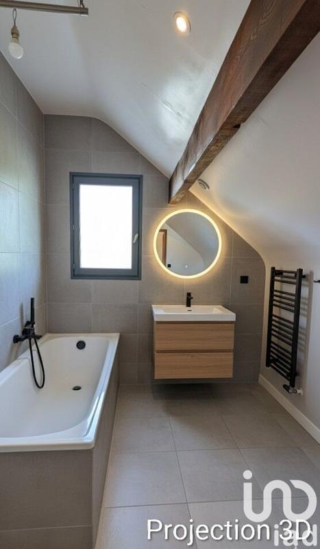 Maison - 91 m² - 5 pièces