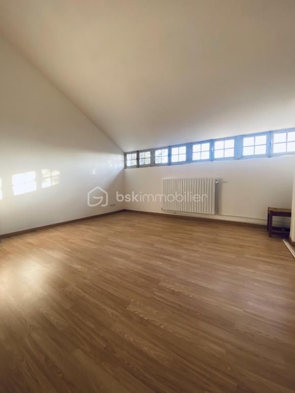 Maison - 152 m² - 6 pièces