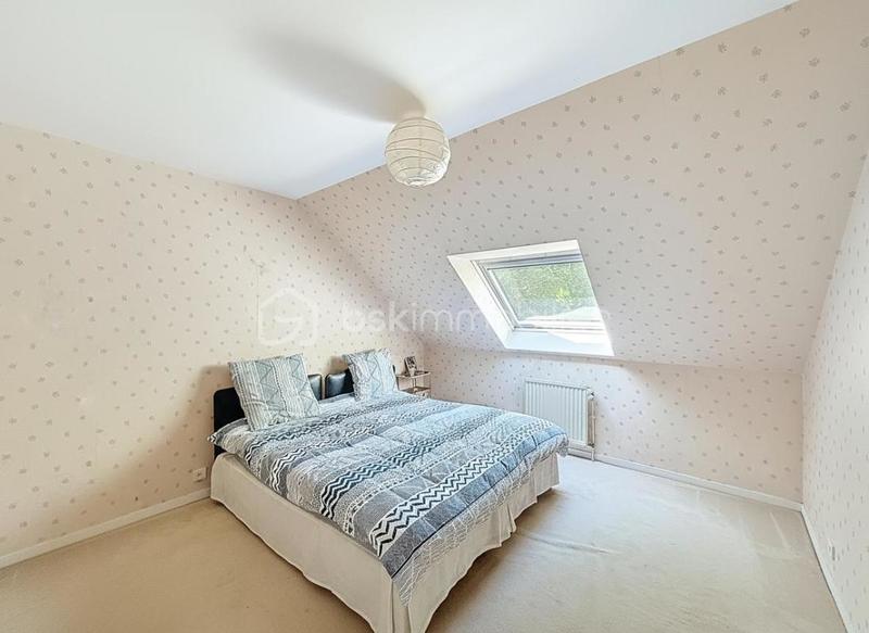 Maison - 143 m² - 7 pièces