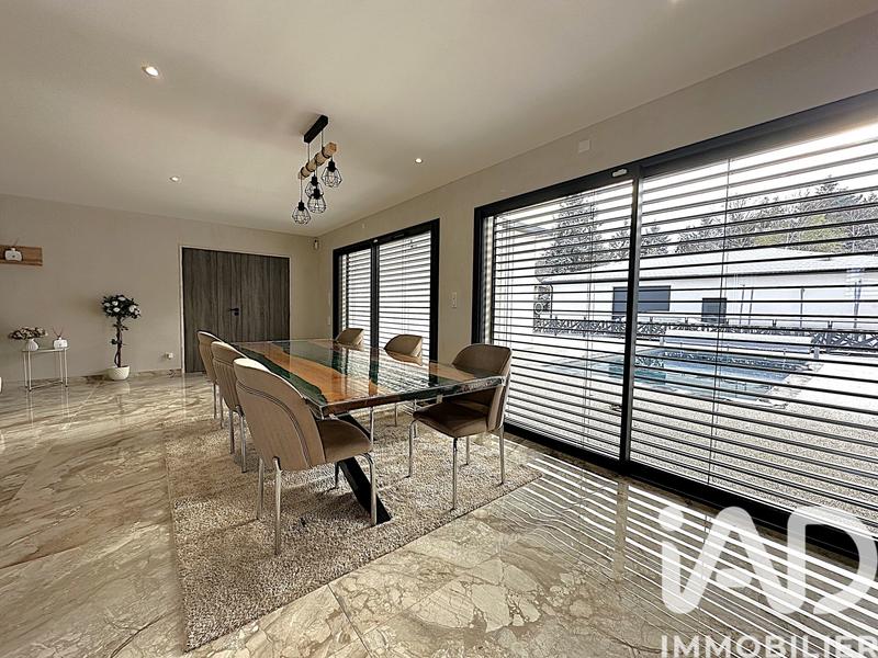 Maison - 150 m² - 6 pièces