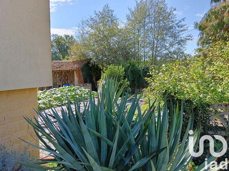 Maison - 80 m² - 5 pièces