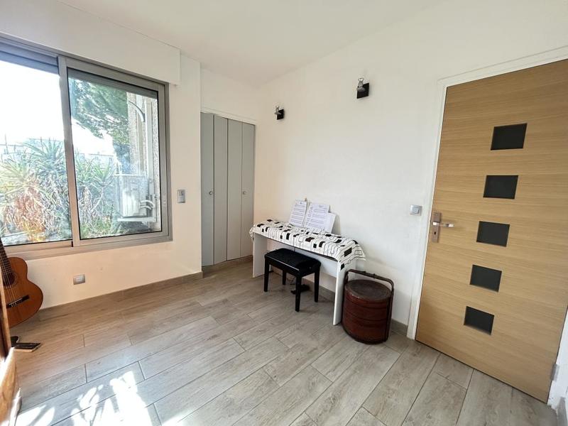 Villa - 140 m² - 5 pièces