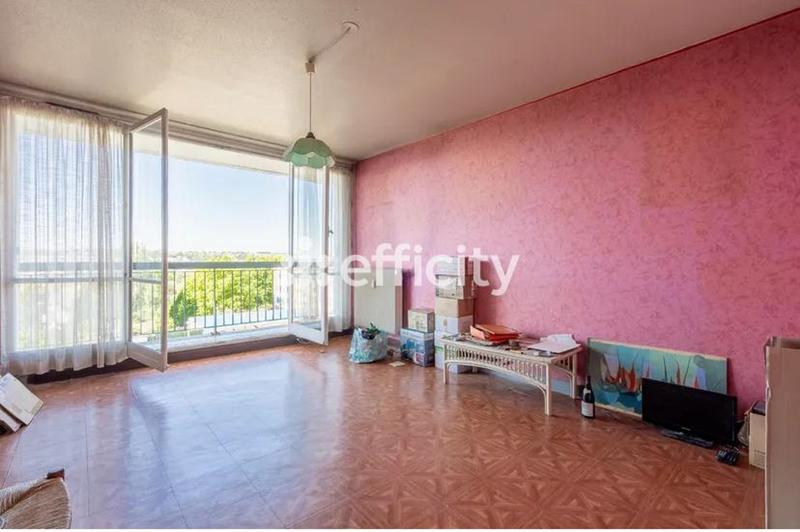 Appartement - 82 m² - 4 pièces