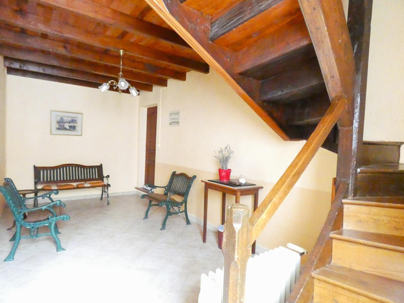 Maison - 245 m² - 7 pièces