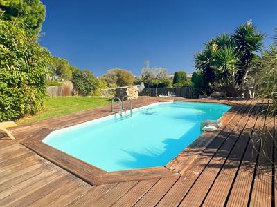 Villa - 250 m² - 10 pièces