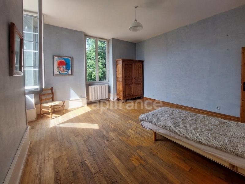 Maison bourgeoise - 539 m² - 14 pièces