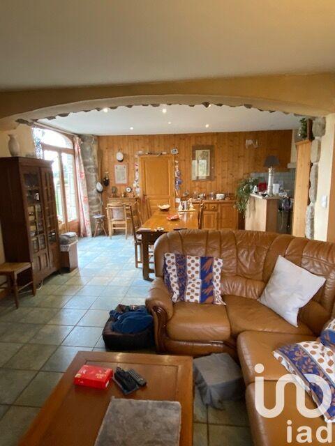 Maison - 164 m² - 6 pièces