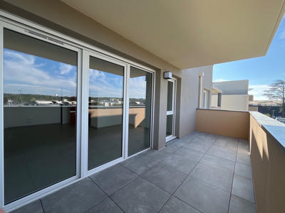 Appartement - 75 m² - 4 pièces