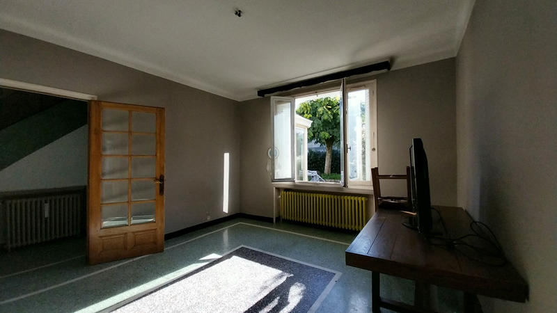 Maison - 183 m² - 8 pièces