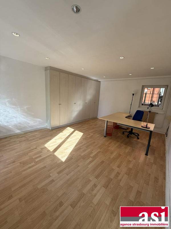 Local d'activités - 56 m² - 2 pièces