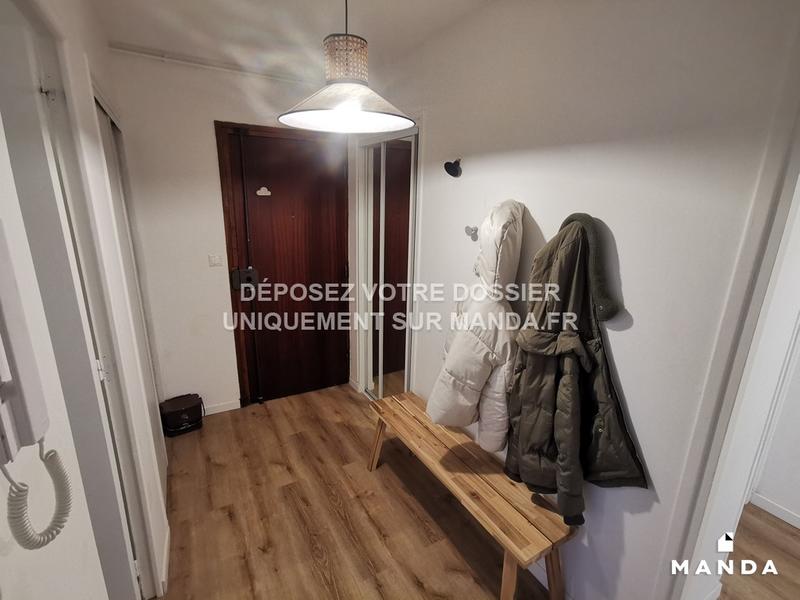 Chambre - 10 m² - 4 pièces