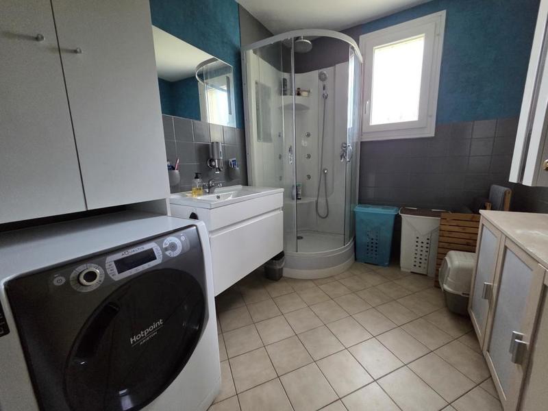 Pavillon - 85 m² - 5 pièces