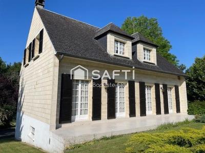 Maison - 140 m² - 6 pièces