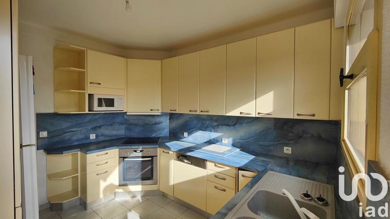 Maison - 200 m² - 7 pièces