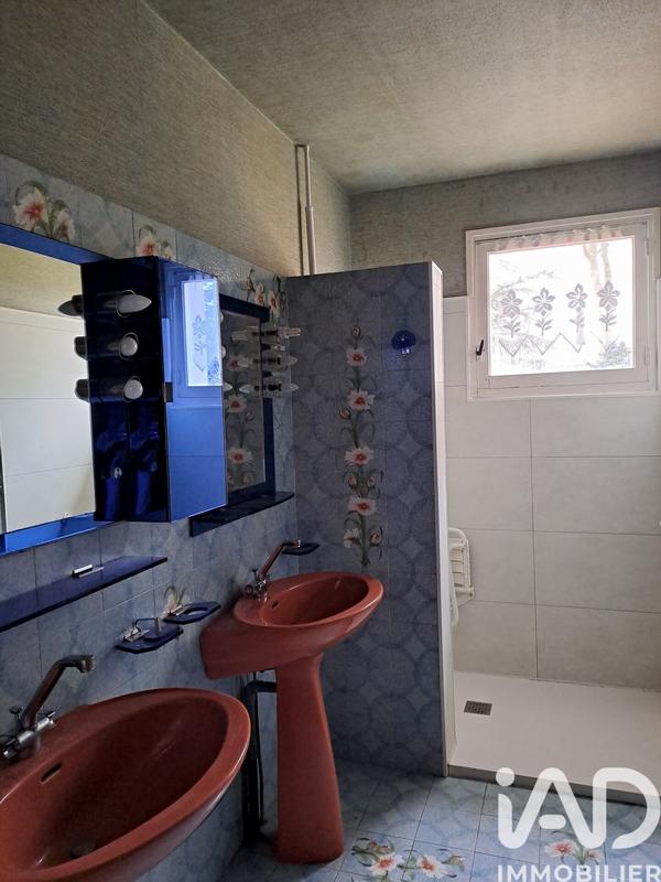 Maison - 188 m² - 9 pièces