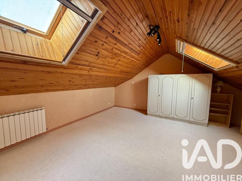 Maison - 138 m² - 8 pièces