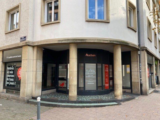 Local commercial - 180 m²