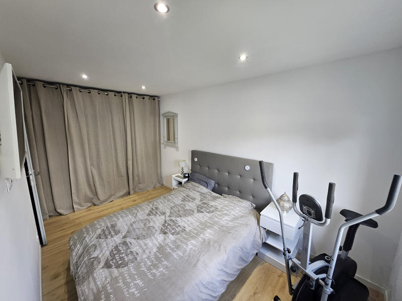 Maison - 90 m² - 7 pièces