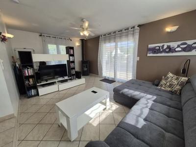 Maison - 97 m² - 5 pièces