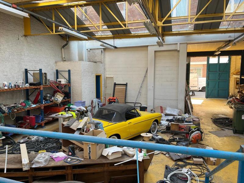 Local commercial - 270 m² - 1 pièce