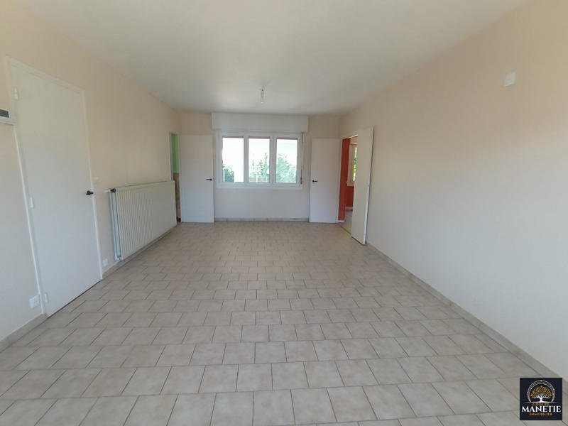 Maison - 92 m² - 5 pièces