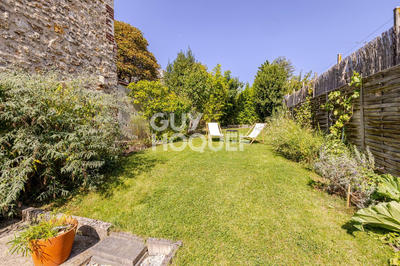 Maison - 85 m² - 6 pièces