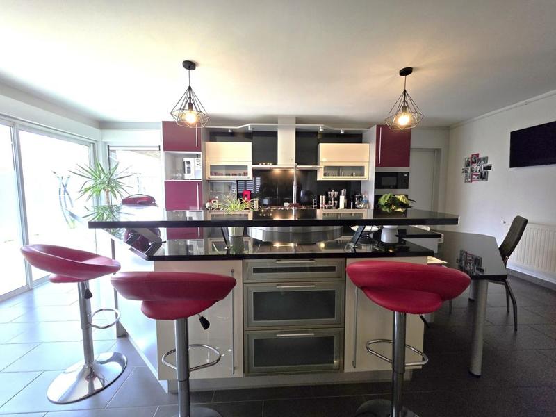 Maison - 109 m² - 5 pièces