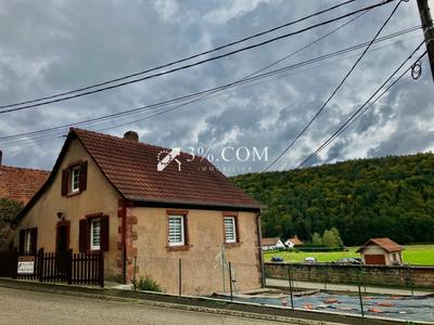 Maison - 80 m² - 5 pièces