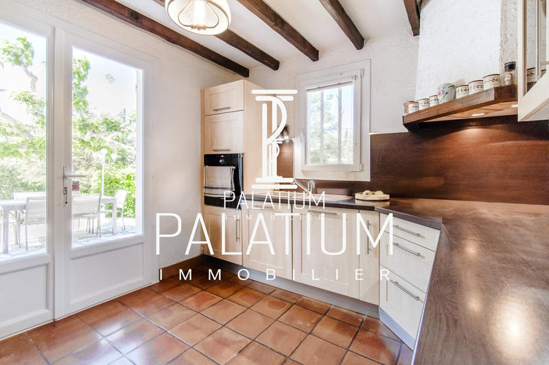 Villa - 175 m² - 8 pièces