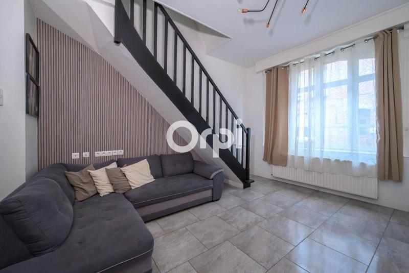 Maison - 97 m² - 5 pièces