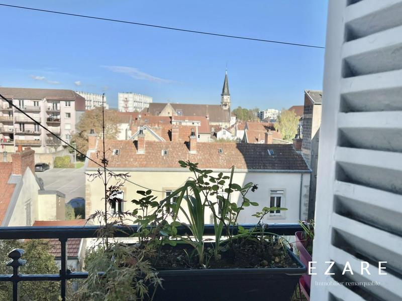 Appartement - 81 m² - 4 pièces
