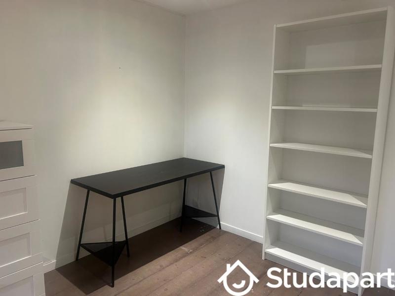 Chambre - 15 m² - 1 pièce