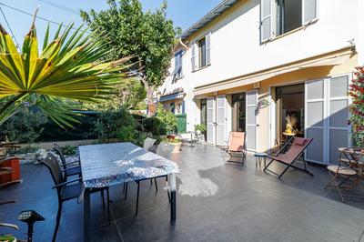 Maison - 94 m² - 3 pièces