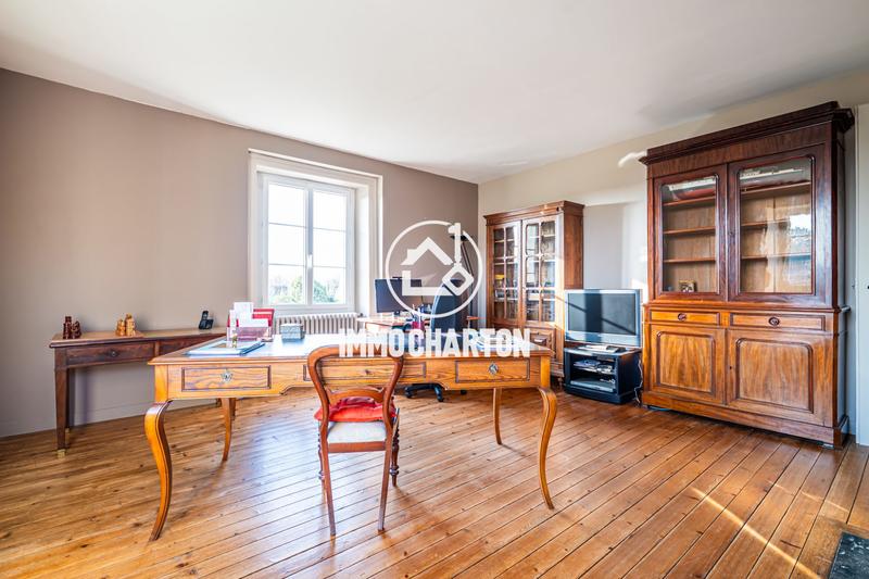Maison ancienne - 220 m² - 8 pièces