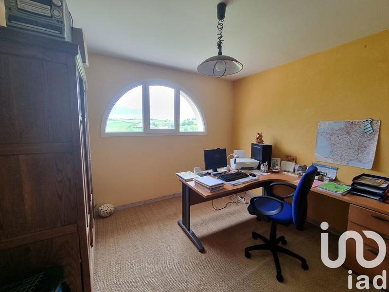 Maison - 180 m² - 7 pièces