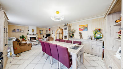 Maison - 160 m² - 7 pièces