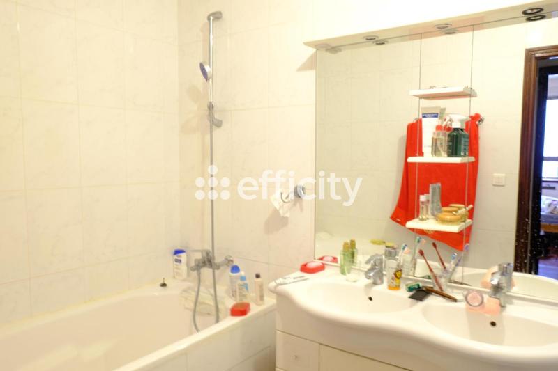 Appartement - 91 m² - 5 pièces