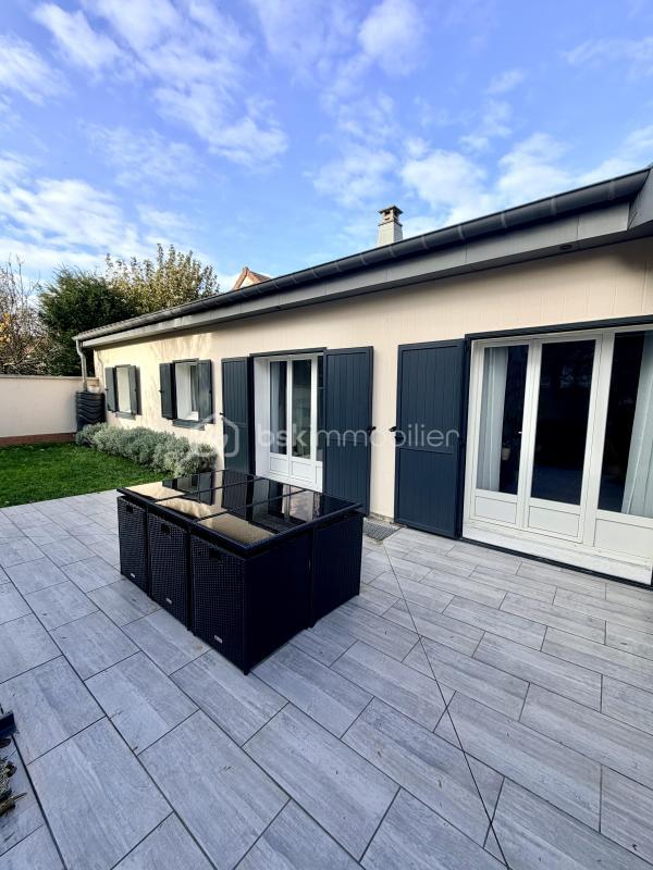 Maison - 88 m² - 4 pièces