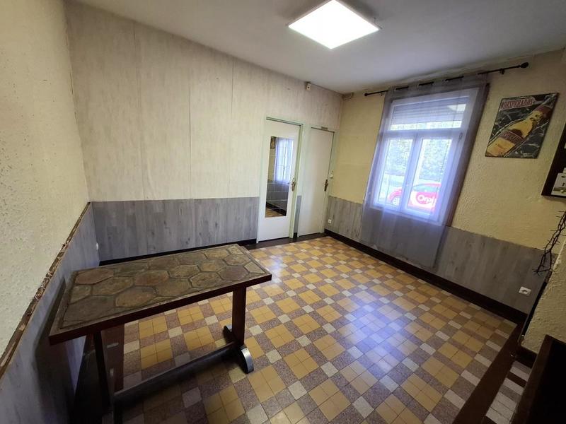 Maison - 220 m² - 7 pièces