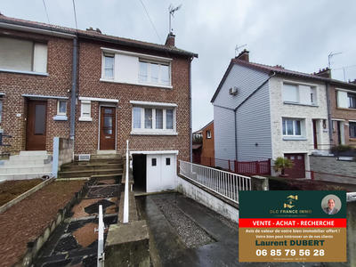 Maison - 65 m² - 6 pièces